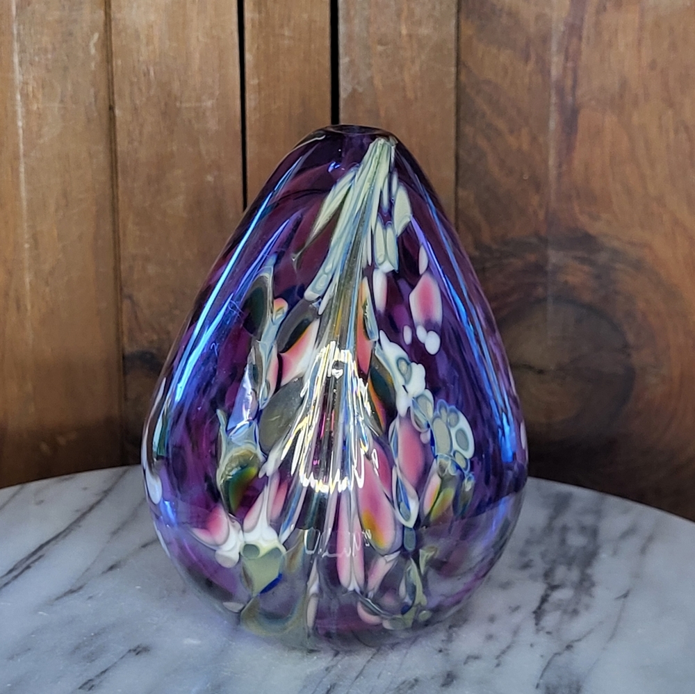 Purple Glass Art Lamp - Picture 17 of 17